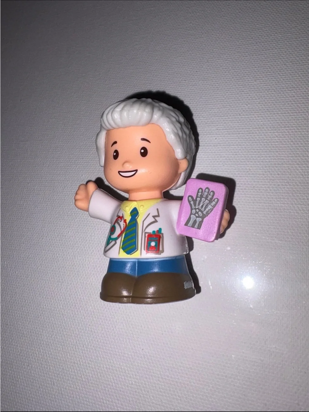 Fisher Price Little People Doctor Nathan Replacement Figurine xray